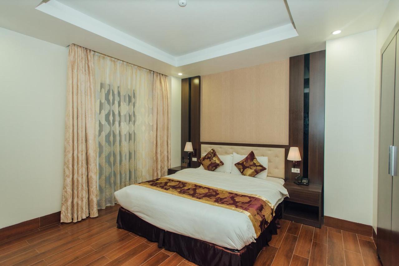 Hung Long Hotel Phủ Từ Sơn Exteriér fotografie